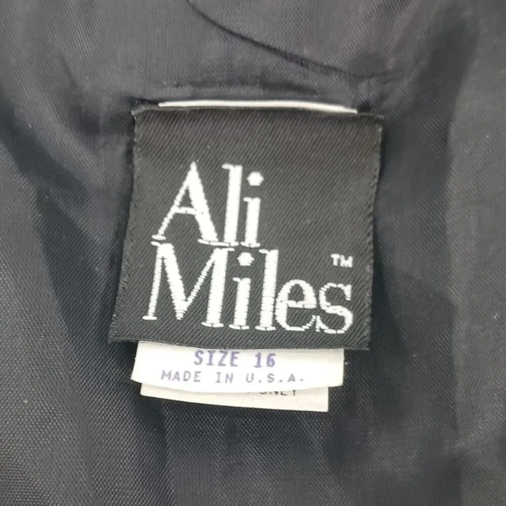 Vintage ali miles